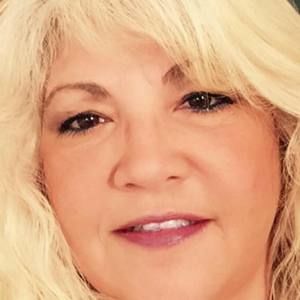 Meet your Posher, Anne